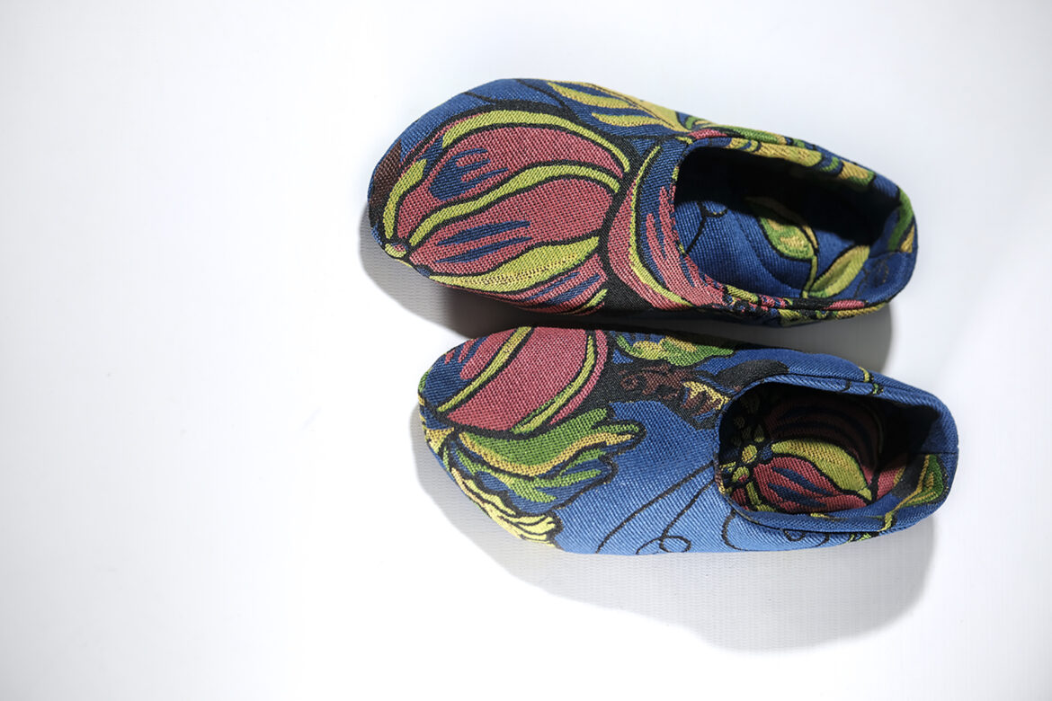 Moroccan-style carpet slippers Blue & Fruity