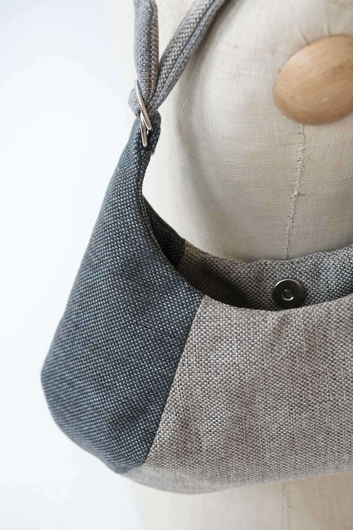 Tweed Under-Arm Bag