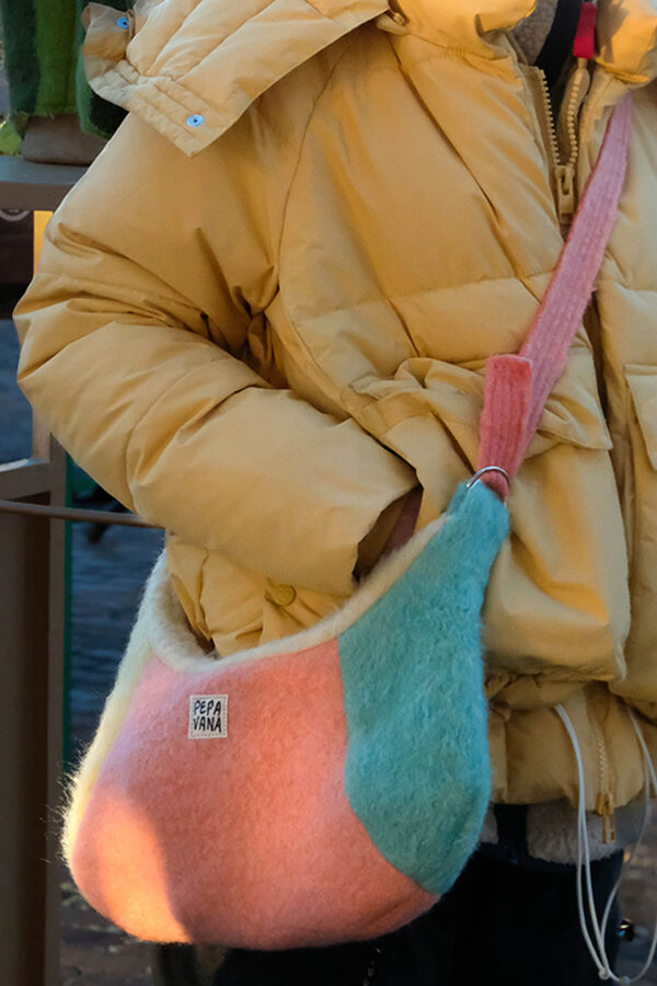 Cross Body Blankie Bag Trois Couleur
