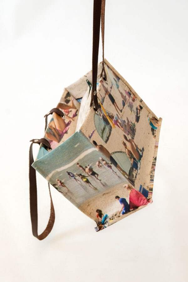 Full Colour Photo Box 'Sunbathers' No.10