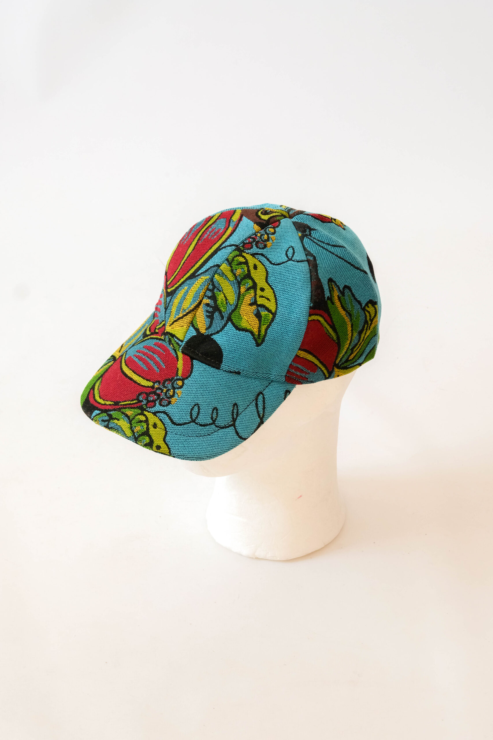 Blue & Fruity Cap